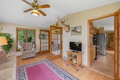 1237  Audubon Rd, Howards Grove, WI 53083 - Photo 9