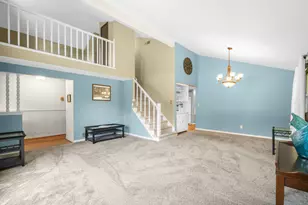 N106W15749 Adams Ct, Germantown, WI 53022 - Photo 7