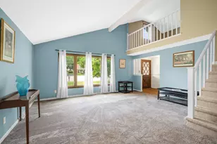 N106W15749 Adams Ct, Germantown, WI 53022 - Photo 9