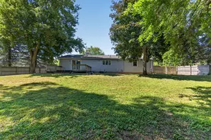 240 Meadowbrook Dr, Fredonia, WI 53021 - Photo 23