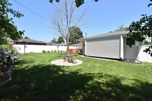 48 Virginia St, Racine, WI 53405 - Photo 43