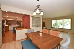 48 Virginia St, Racine, WI 53405 - Photo 9