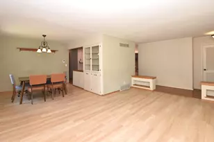 48 Virginia St, Racine, WI 53405 - Photo 5