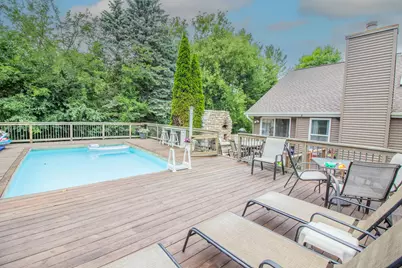 2729  Pleasant Valley Rd, Jackson, WI 53037 - Photo 3