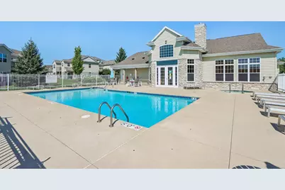 N17W26495  Meadowgrass Cir #E, Pewaukee, WI 53072 - Photo 25