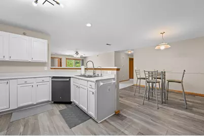 920  Oconomowoc Pkwy, Oconomowoc, WI 53066 - Photo 9
