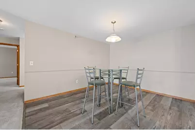 920  Oconomowoc Pkwy, Oconomowoc, WI 53066 - Photo 5