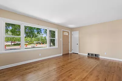 205 N Chicago Ave, South Milwaukee, WI 53172 - Photo 5
