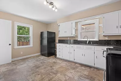 205 N Chicago Ave, South Milwaukee, WI 53172 - Photo 3