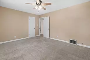 205 N Chicago Ave, South Milwaukee, WI 53172 - Photo 7