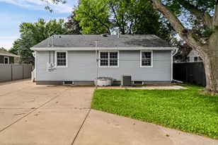 2721 Ray Pl, La Crosse, WI 54601 - Photo 27