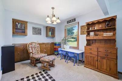 2319  Napa Trl, Waukesha, WI 53188 - Photo 9