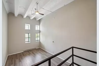 270 E Highland Ave #424, Milwaukee, WI 53202 - Photo 49