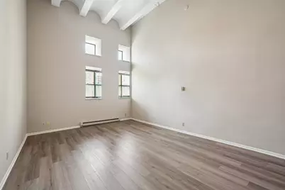 270 E Highland Ave #424, Milwaukee, WI 53202 - Photo 47