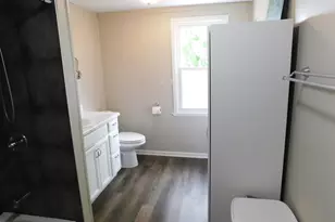1816 S 77th St, West Allis, WI 53214 - Photo 15