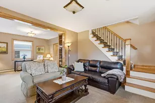 428 Grand Ave, Hartford, WI 53027 - Photo 7