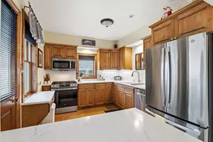 428 Grand Ave, Hartford, WI 53027 - Photo 11