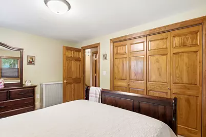 428  Grand Ave, Hartford, WI 53027 - Photo 15