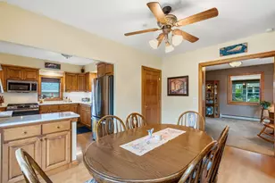 428 Grand Ave, Hartford, WI 53027 - Photo 9