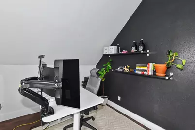 2351 N 62nd St, Wauwatosa, WI 53213 - Photo 35