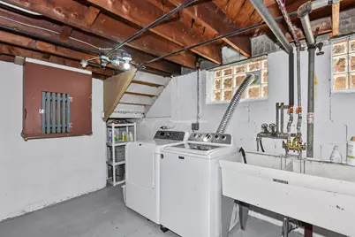 2351 N 62nd St, Wauwatosa, WI 53213 - Photo 43