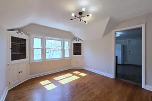 1651 S 58th St, West Allis, WI 53214 - Photo 27
