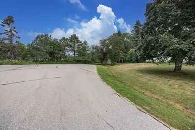 120  Rip Van Winkle Dr, Brookfield, WI 53186 - Photo 67