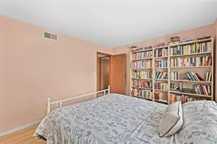 N82W13498 Fond du Lac Ave, Menomonee Falls, WI 53051 - Photo 25
