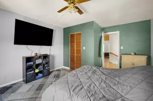3333 5th Ave, South Milwaukee, WI 53172 - Photo 5