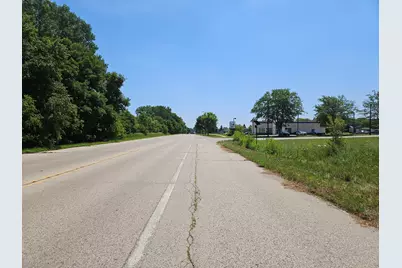 1515 W Main St, Whitewater, WI 53190 - Photo 13