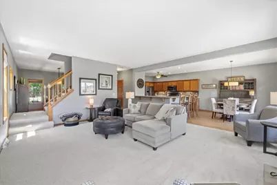 120  Wind Sail Ct, Random Lake, WI 53075 - Photo 5