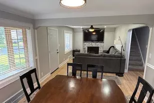 2229 N 102nd St, Wauwatosa, WI 53226 - Photo 11