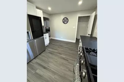 2229 N 102nd St, Wauwatosa, WI 53226 - Photo 5