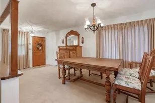 2203 W Goldcrest Ave, Milwaukee, WI 53221 - Photo 21