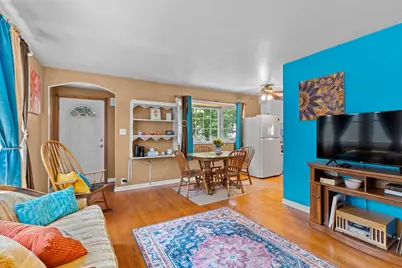 3818 S 18th St, Milwaukee, WI 53221 - Photo 5