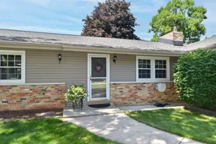 5215 S Balboa Dr, New Berlin, WI 53151 - Photo 35