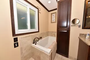 5215 S Balboa Dr, New Berlin, WI 53151 - Photo 21