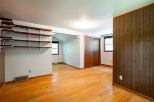 9410 S 15th Ave, Oak Creek, WI 53154 - Photo 21