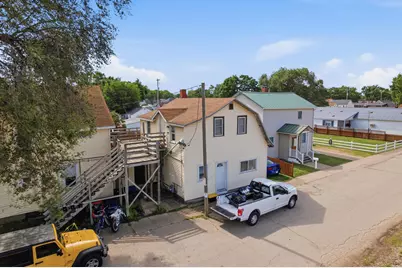 321 E Washington St, Prairie Du Chien, WI 53821 - Photo 39