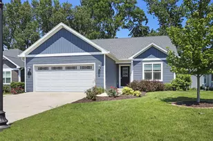 223 Summerhaven Ln, Lake Geneva, WI 53147 - Photo 15