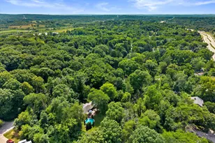19500 W Pinecrest Ln, New Berlin, WI 53146 - Photo 47
