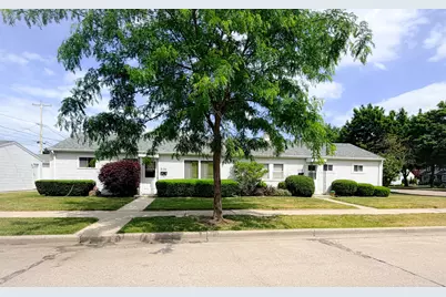 2130 W Howard Ave, Milwaukee, WI 53221 - Photo 3