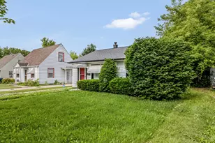 5695 N 57th St, Milwaukee, WI 53218 - Photo 3