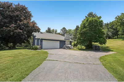 S29W29947 S Bethesda Cir, Genesee, WI 53188 - Photo 41