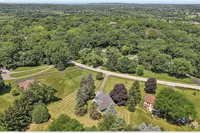S29W29947 S Bethesda Cir, Genesee, WI 53188 - Photo 51