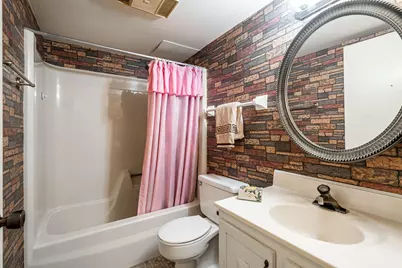 8631 N Servite Dr #113, Milwaukee, WI 53223 - Photo 19