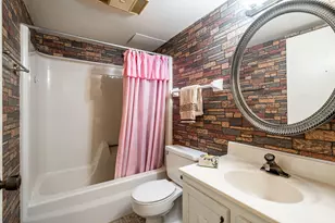 8631 N Servite Dr, Milwaukee, WI 53223 - Photo 19
