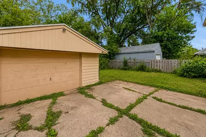 5339 N 58th St, Milwaukee, WI 53218 - Photo 5