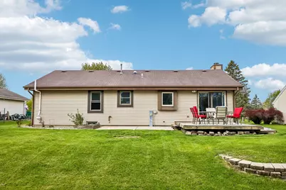 W163N10528  Ridgeview Ln, Germantown, WI 53022 - Photo 39