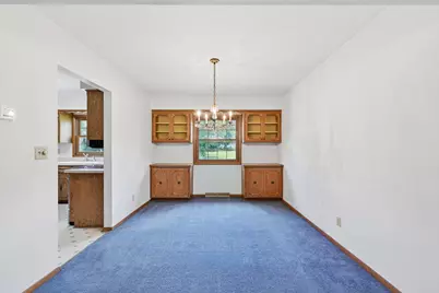 18440  Bristol Ln, Brookfield, WI 53045 - Photo 7